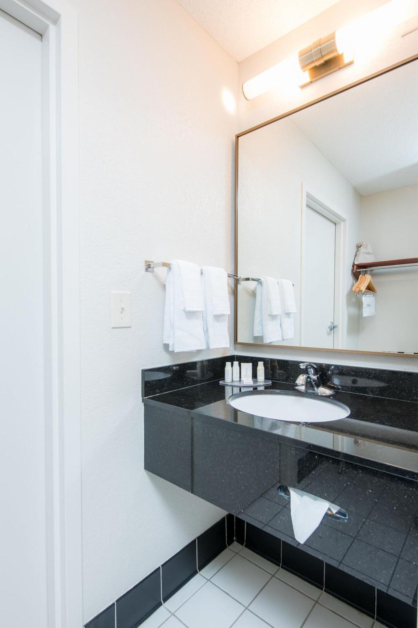 Fairfield Inn Suites Brunswick Dış mekan fotoğraf