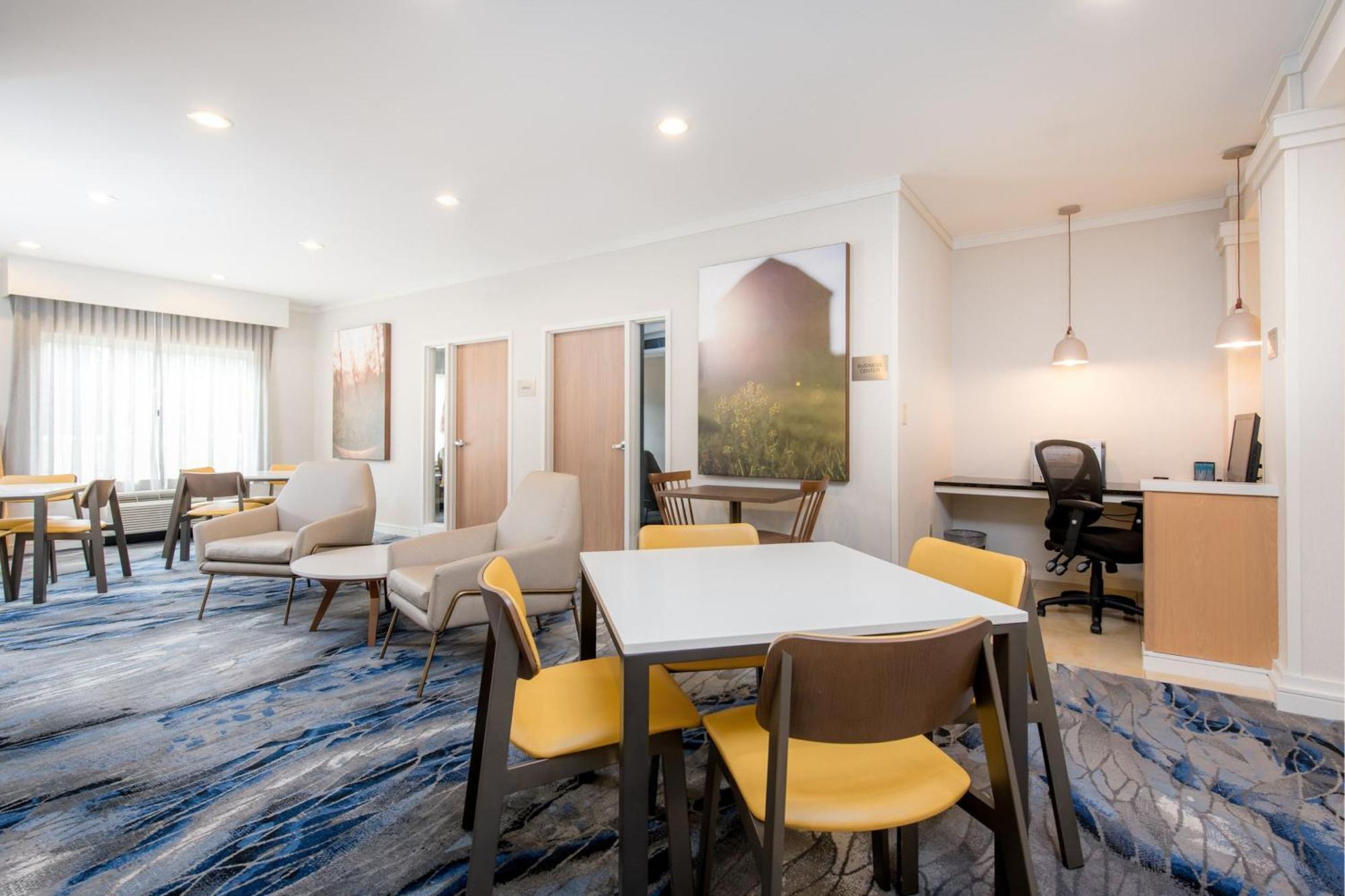 Fairfield Inn Suites Brunswick Dış mekan fotoğraf